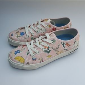 SeaVees Monterey Peter Rabbit lace up sneaker